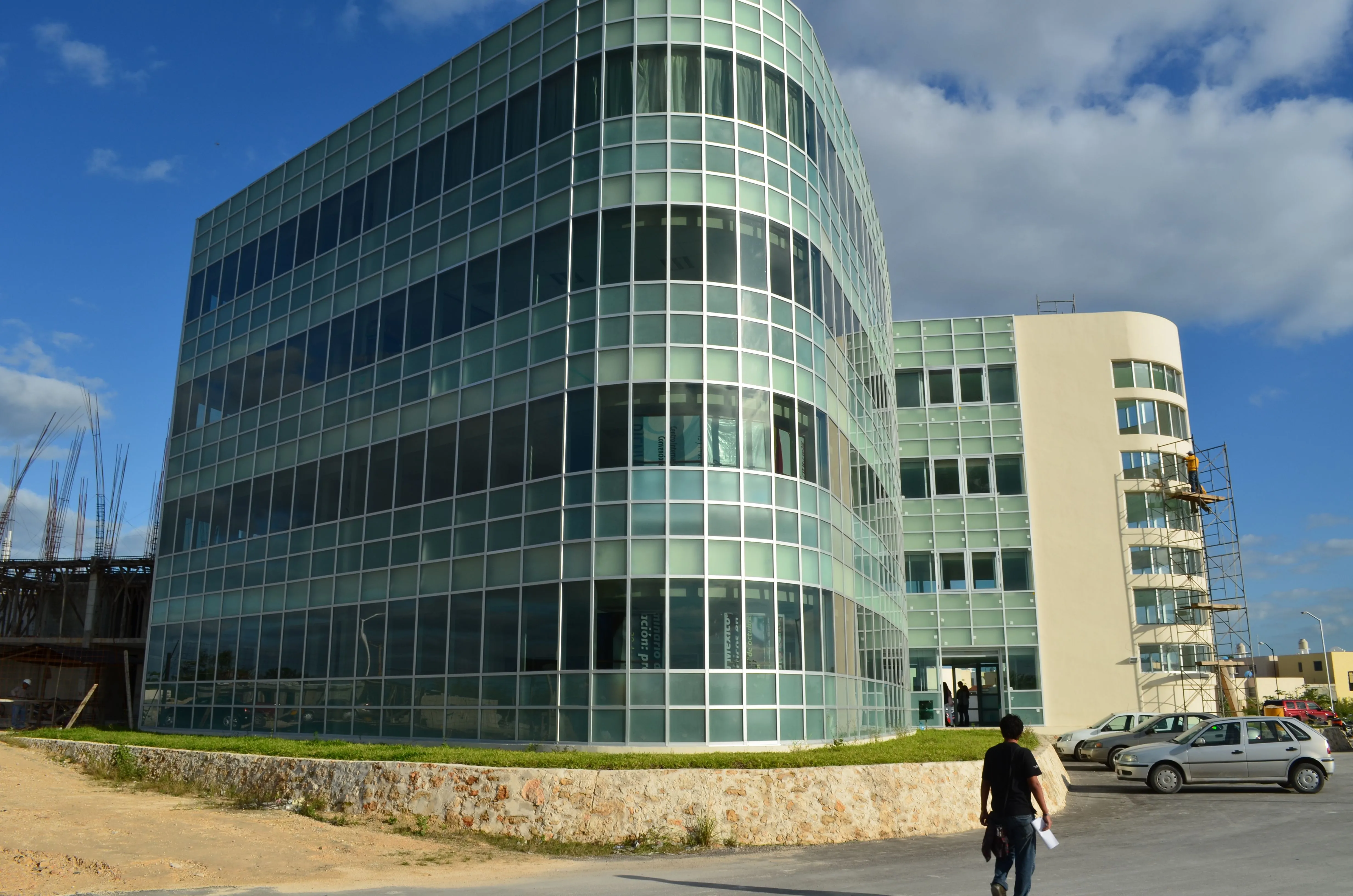 Cancelaría en aluminio y cristal en UQROO Chetumal y Playa del Carmen - Imagen 4